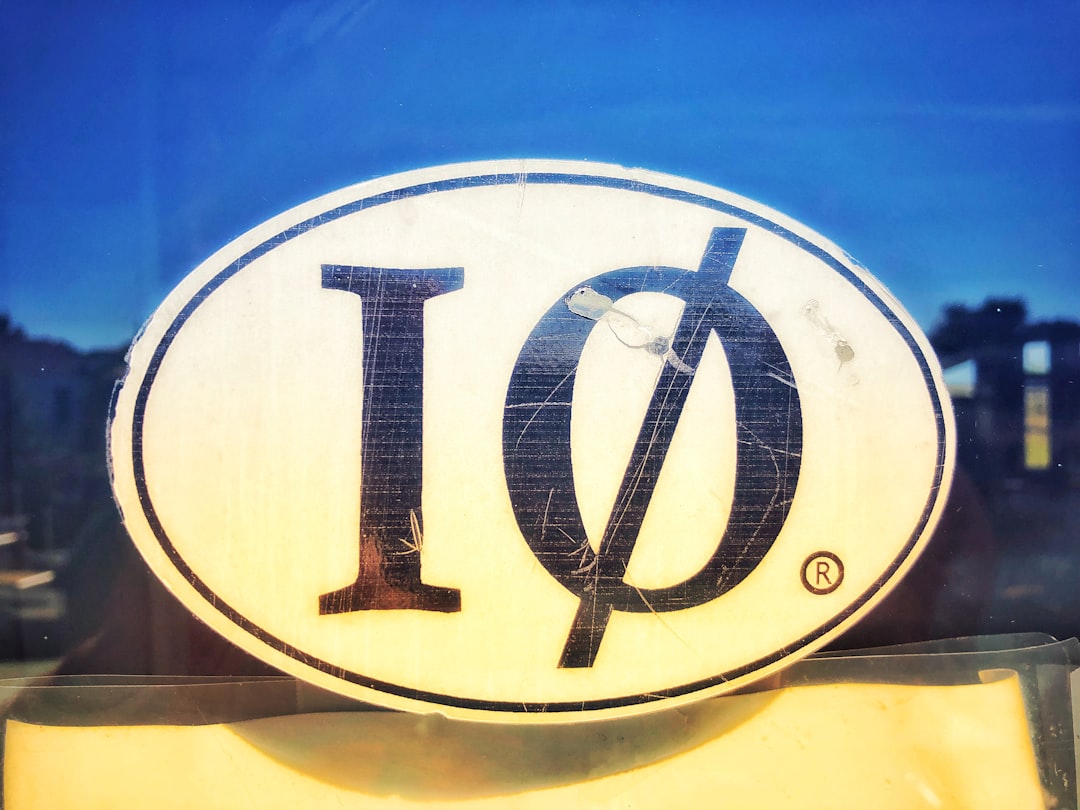 a-close-up-of-a-street-sign-with-a-sky-background-y74ucfbgxom